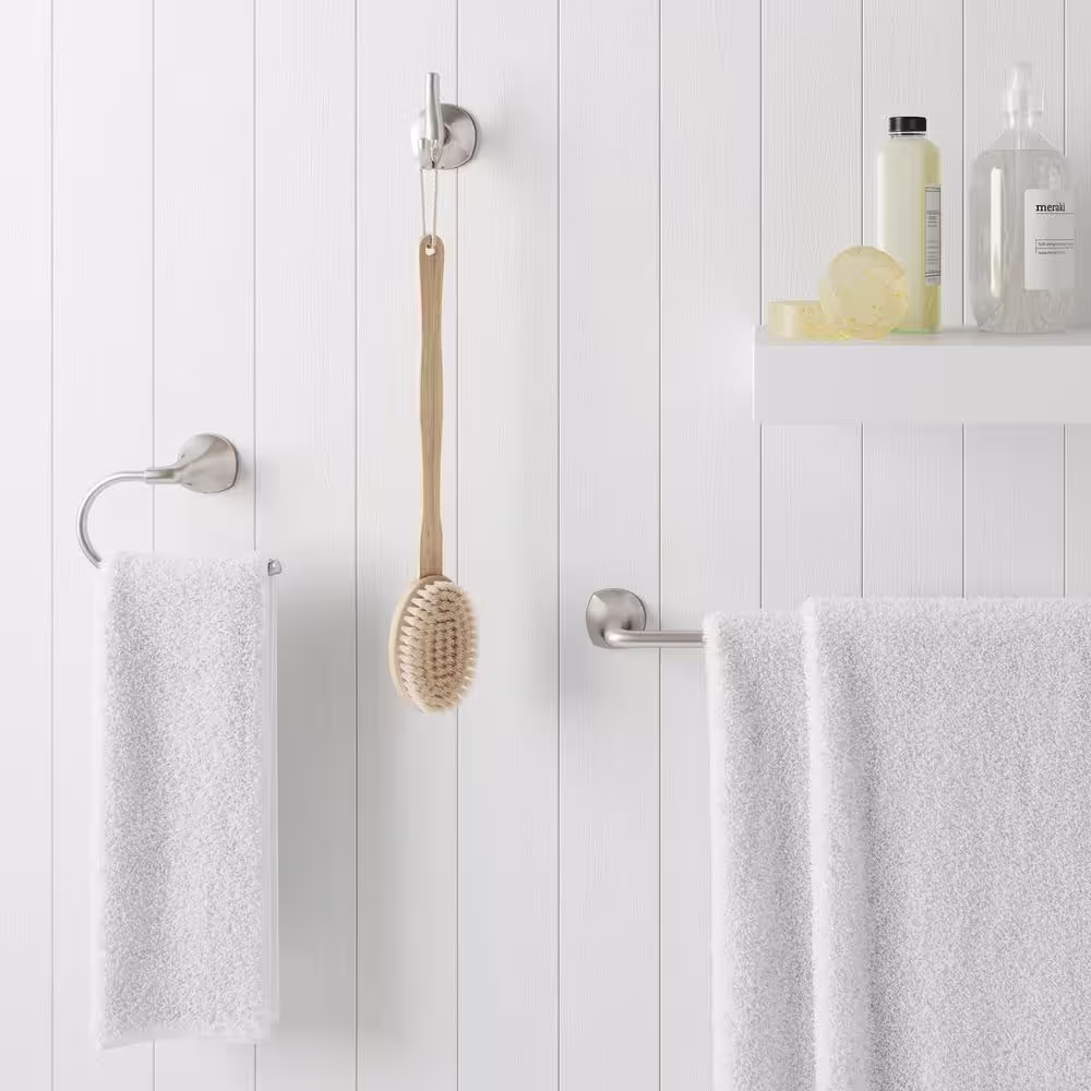 Pfister Ladera 18 in. Towel Bar in Spot Defense Brushed Nickel